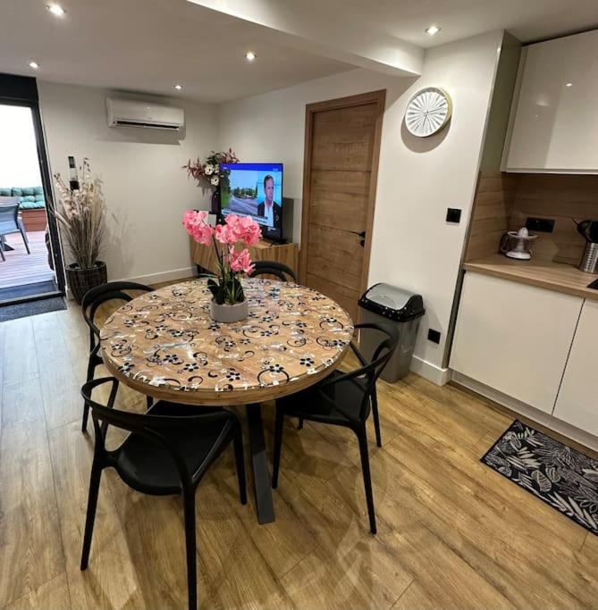 Le Briand Appartement 4Etoiles Nancy Thermal Cosy Avec Terrasse Wifi 外观 照片