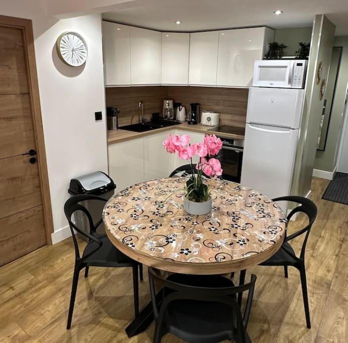 Le Briand Appartement 4Etoiles Nancy Thermal Cosy Avec Terrasse Wifi 外观 照片
